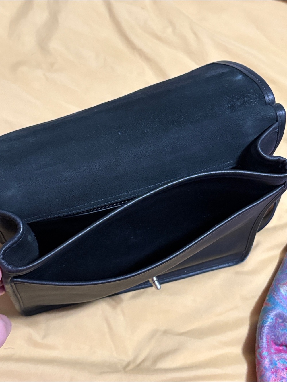 Coach Black Leather Crossbody bag with Top Handle - Picture 8 of 8